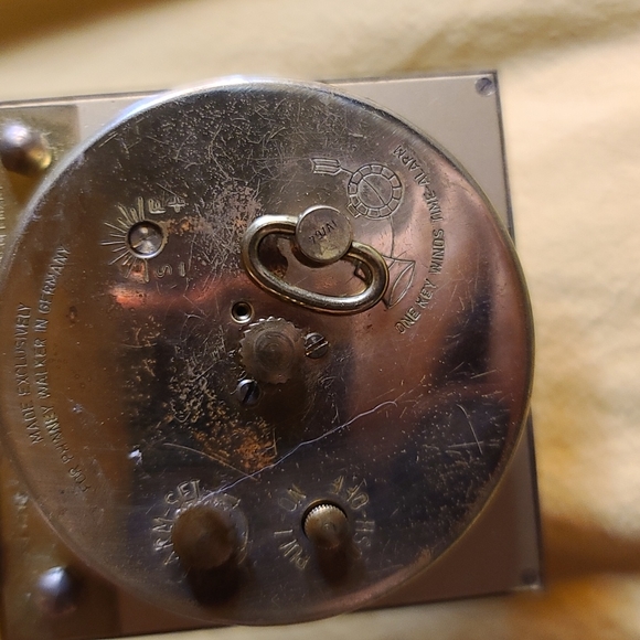 1960s Vintage Phinney Walker Travel Alarm Clock - Picture 5 of 8